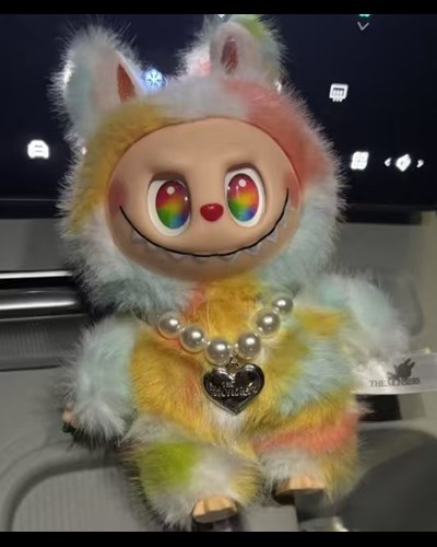 בובת הפתעה לבובה דור 5 (עם שרשרת) / מיקס צבעים