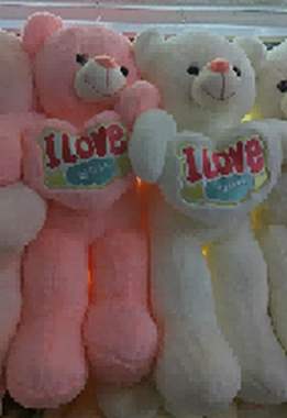 דובי בובת פרווה 1 מטר  לבן\וורוד : image 2