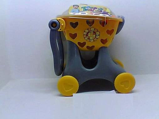 עגלת קניות עם מצרכים : image 2